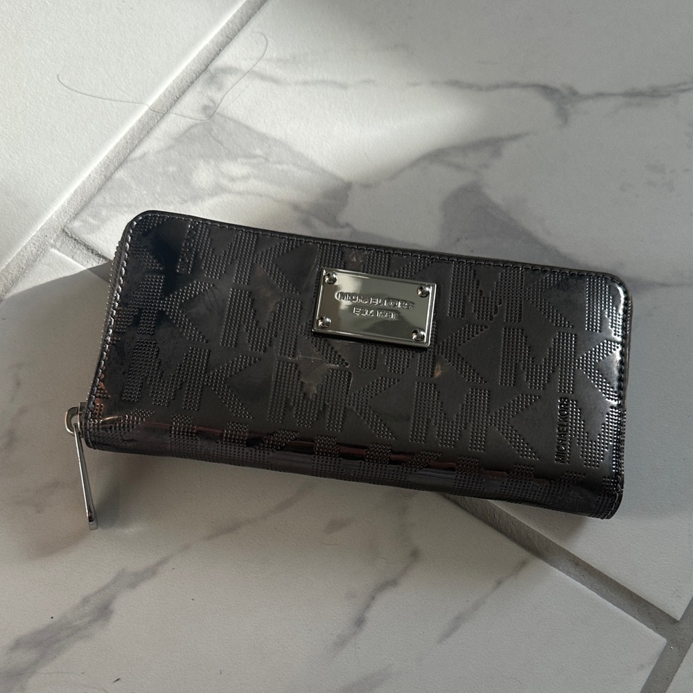 Michael Kors Charcoal Monogram Wallet
